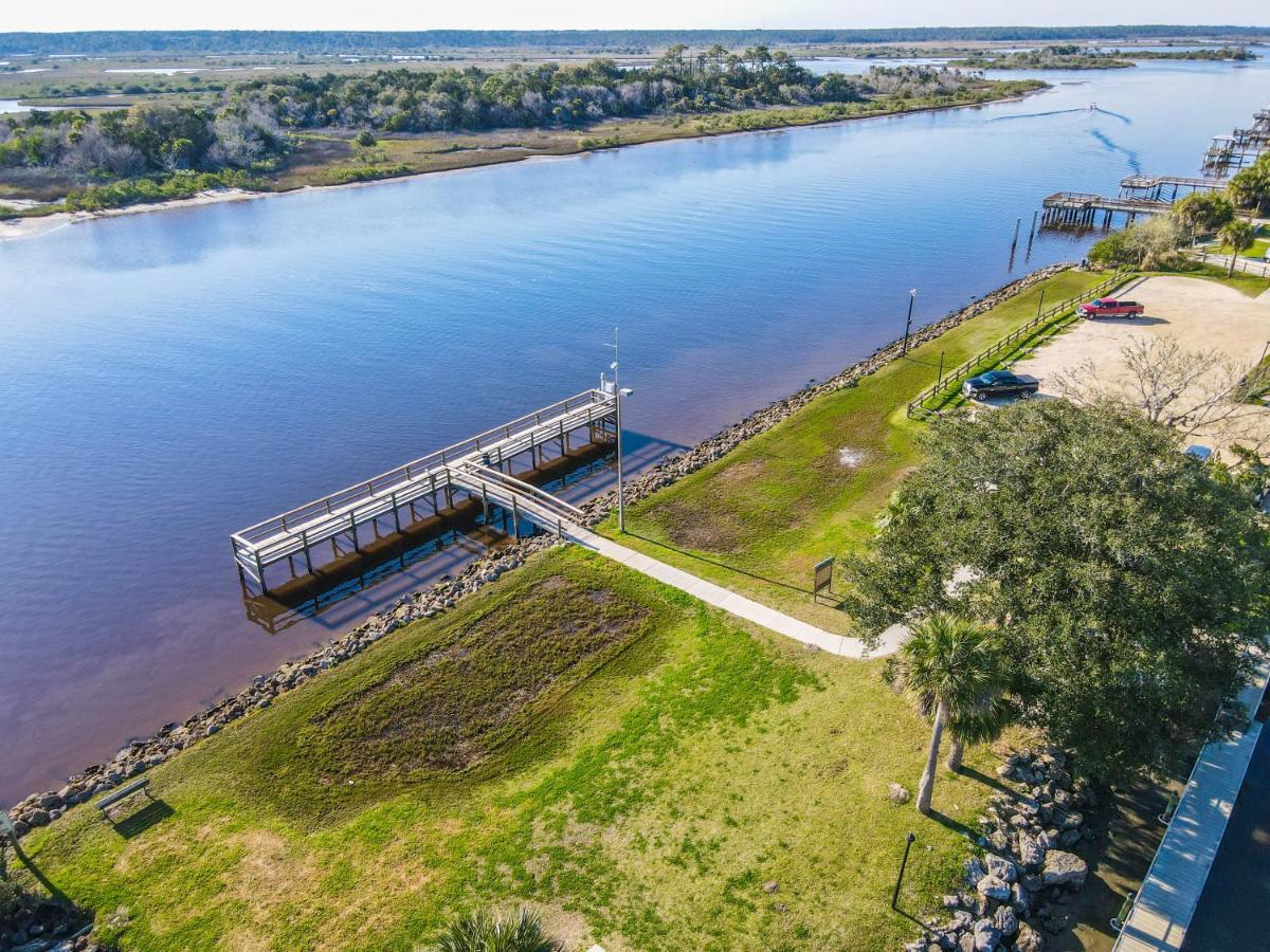 Aqua Pearl New Pool Home Perfect Beach Biking Hiking Boating Sleeps 8 - Includes Golf Cart Palm Coast Exterior photo