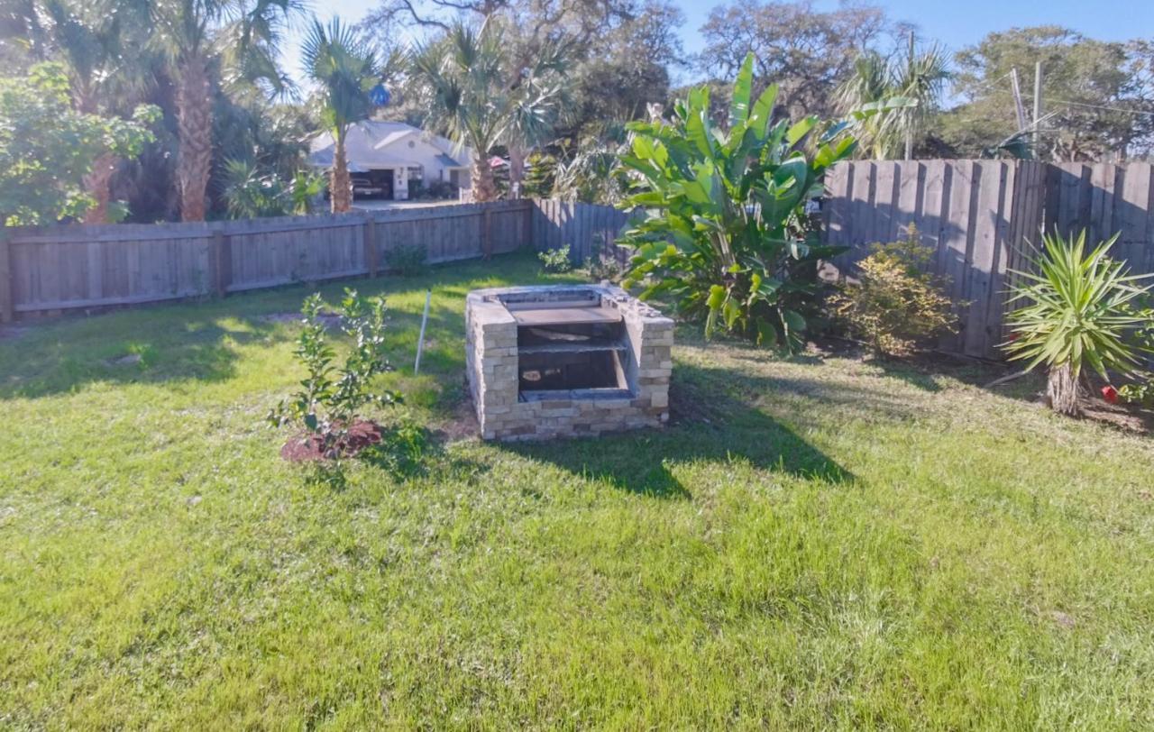 Aqua Pearl New Pool Home Perfect Beach Biking Hiking Boating Sleeps 8 - Includes Golf Cart Palm Coast Exterior photo